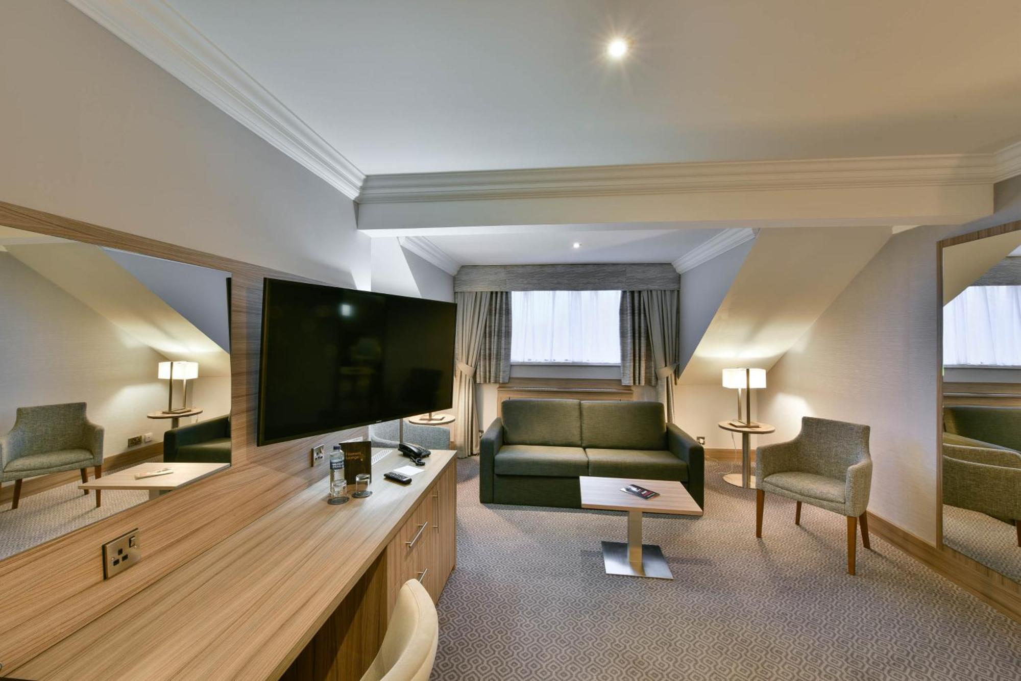 - Manchester - Oldham By Ihg 3*