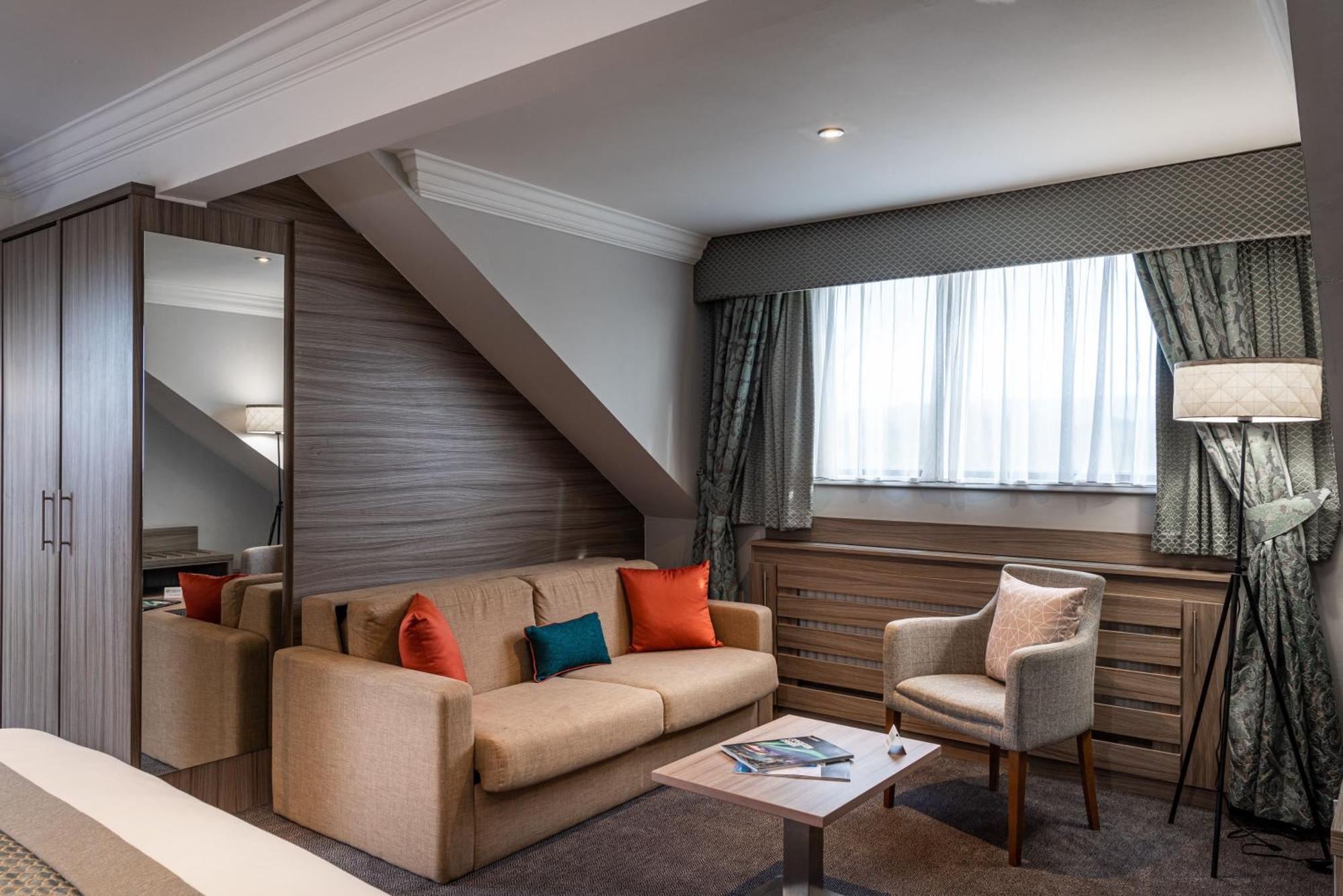 - Manchester - Oldham By Ihg Hotel